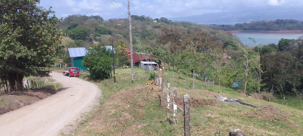 701 m² Lot with Spectacular Lake Arenal View in Tronadora, Tilarán for Sale Property Costa Rica